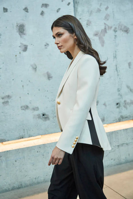 BLAZER BLANCA CON CONTRASTE MADISON