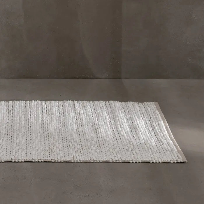 ALFOMBRA CREMA TEJIDO DECORACIÓN PEQUEÑA