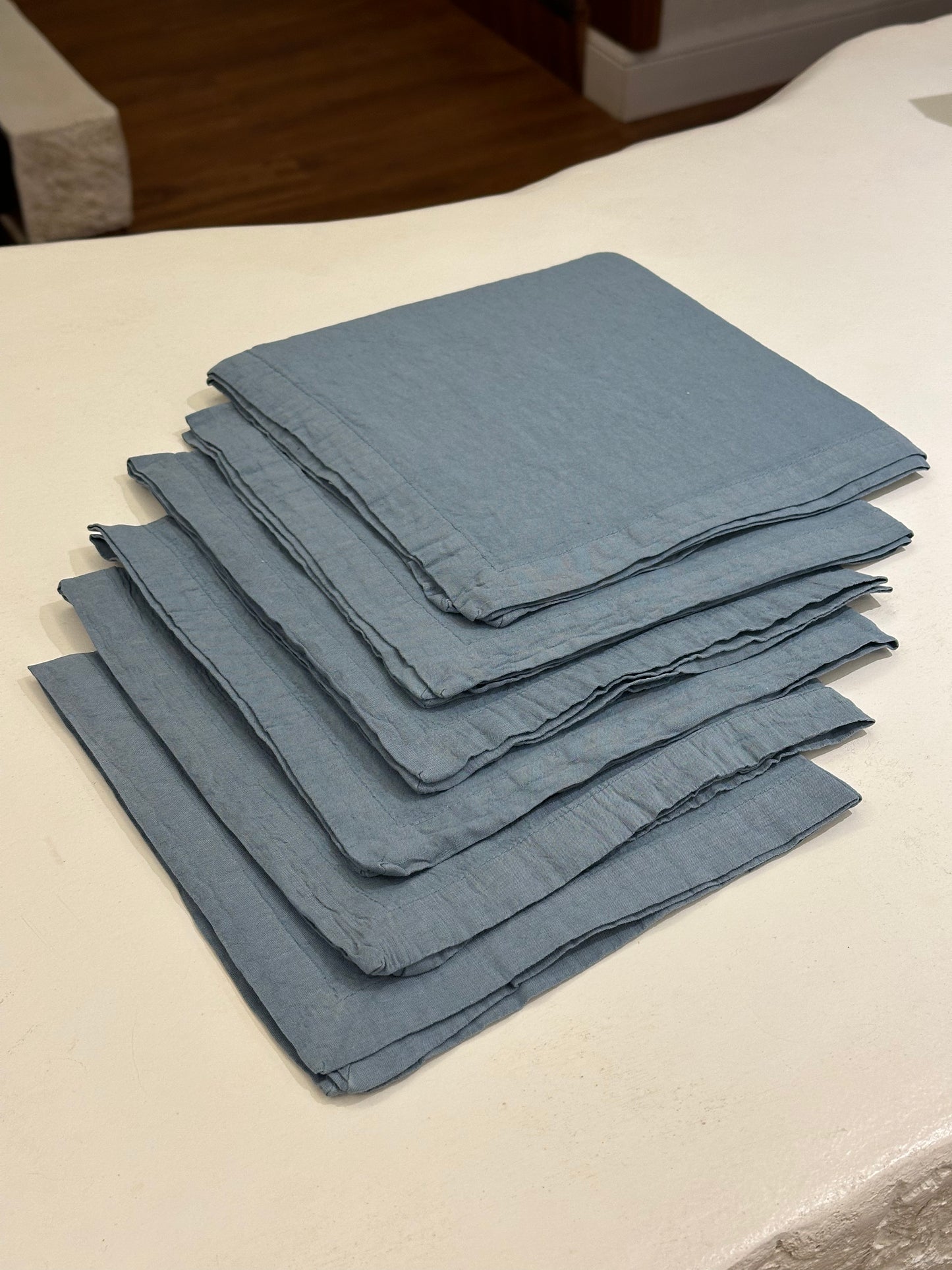 SERVILLETAS CANNES LINO AZUL INGLES 50x50