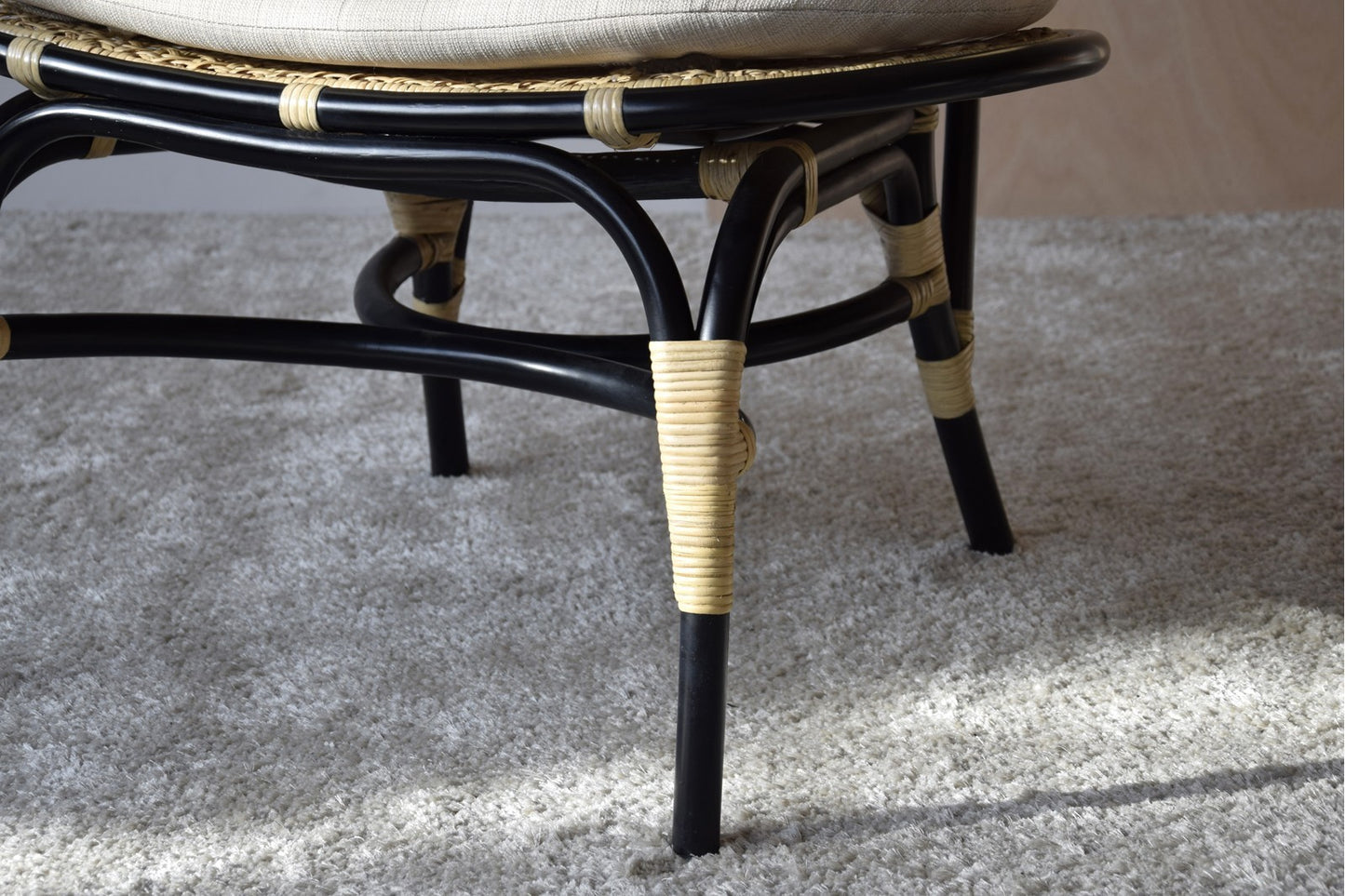 SILLÓN NORMA EN RATTAN CON COJÍN