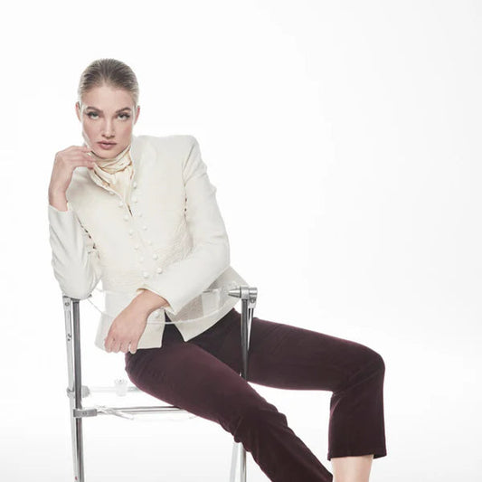 BLAZER BORDADO CON BOTONES BLANCO BIANCA
