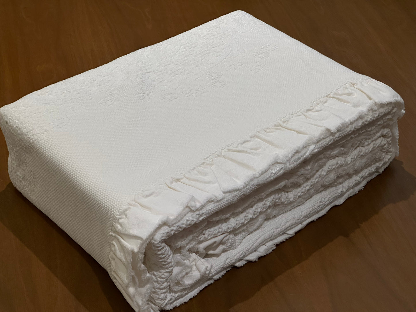 COLCHA ELYSEE + VOLANTE NATURAL 270x270