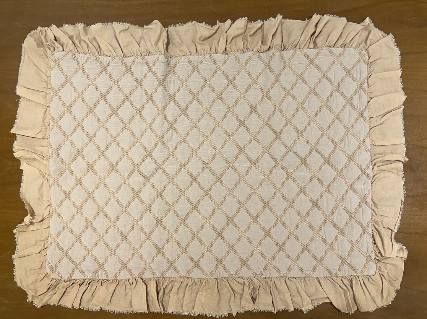 FUNDA ALMOHADA MILAN + VOLANTE CAMEL 50X70