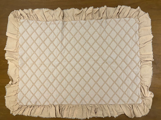 FUNDA ALMOHADA MILAN + VOLANTE CAMEL 50X70
