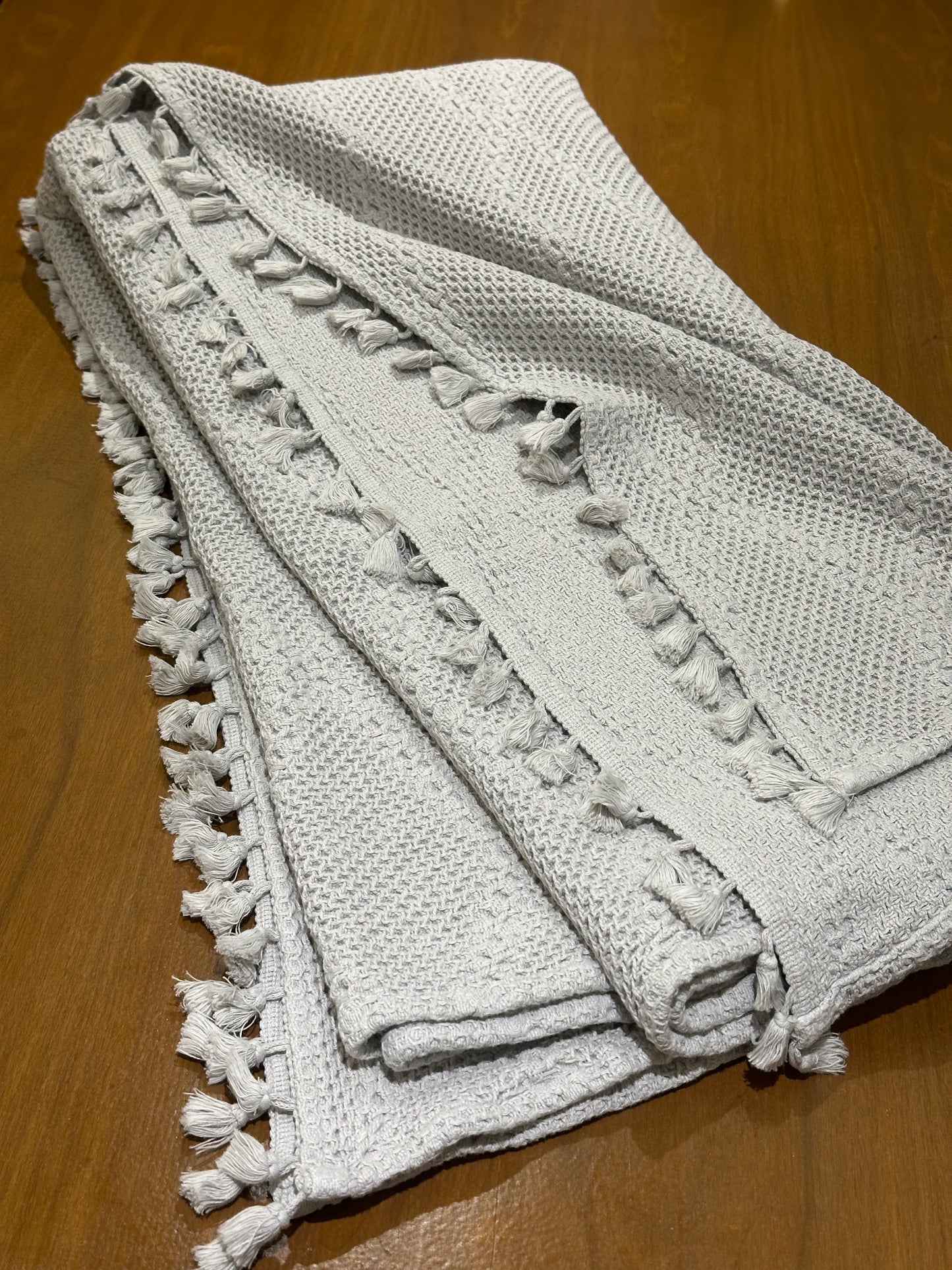 PLAID NAVIGATOR/POMPOS NATURAL GRIS