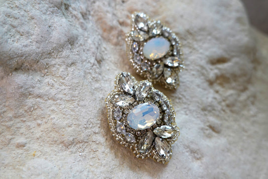 Aretes Opal Studds