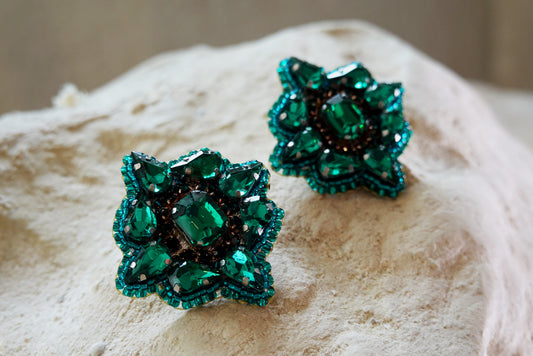 Aretes Emerald Studds