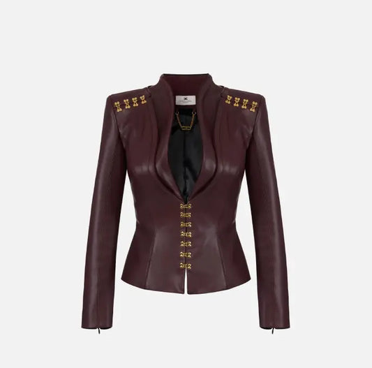 Chaqueta con ganchos joya