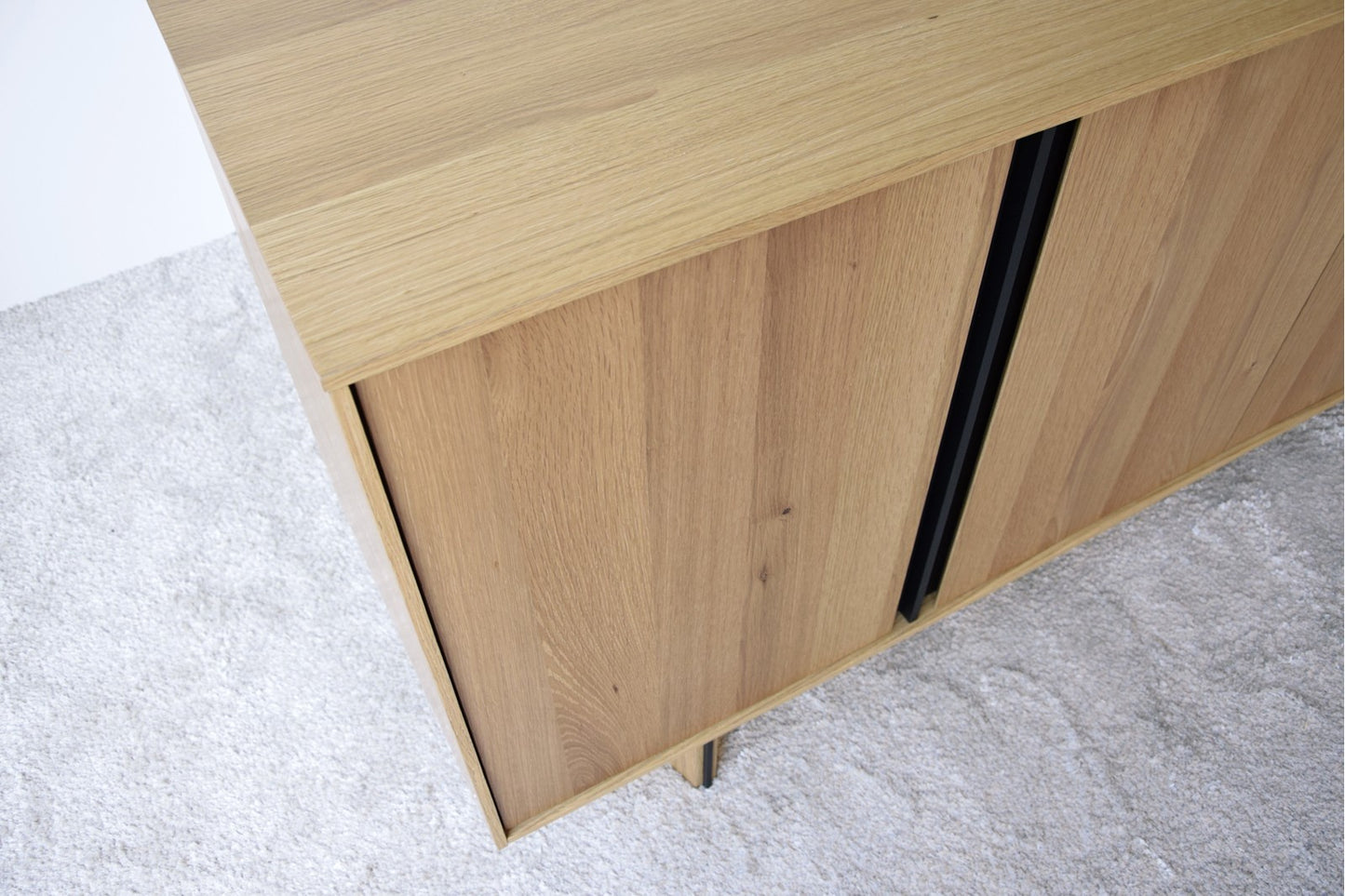 SIDEBOARD. NATURAL OAK AND BLACK METAL